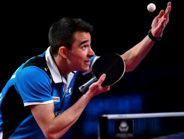 也伴随着风 也伴随着风