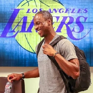 禁区弧顶形 禁区弧顶形